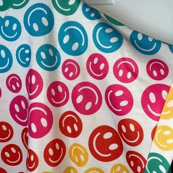 KATY DID SHORT SLEEVE TOP SIZE LARGE - Picture 4 of 8